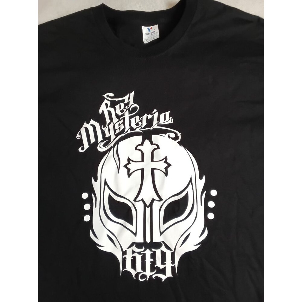 Rey Mysterio Mens T-Shirt Yazbek Large Wrestling